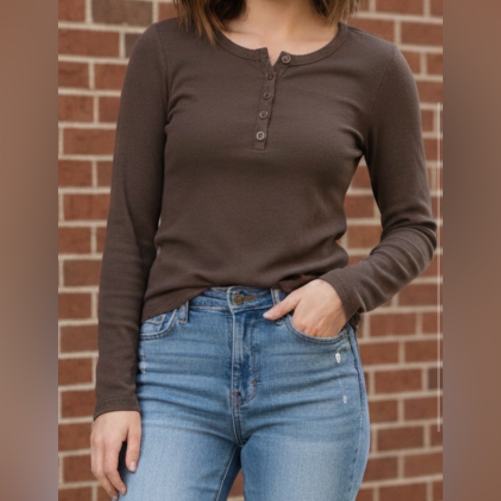 White Fox Boutique Give me the details long sleeves top Brown SZ:S
